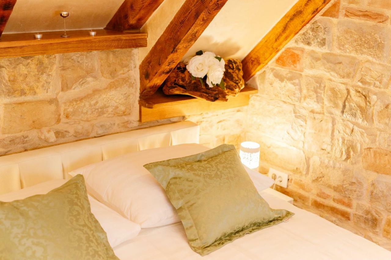 Stone House Luxury Rooms سبليت المظهر الخارجي الصورة