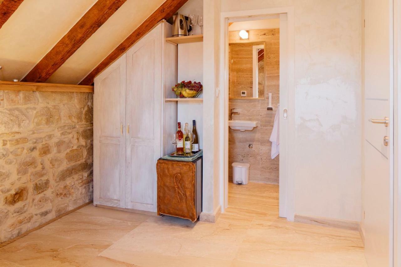 Stone House Luxury Rooms سبليت المظهر الخارجي الصورة
