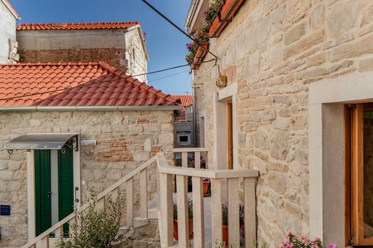 Stone House Luxury Rooms سبليت المظهر الخارجي الصورة