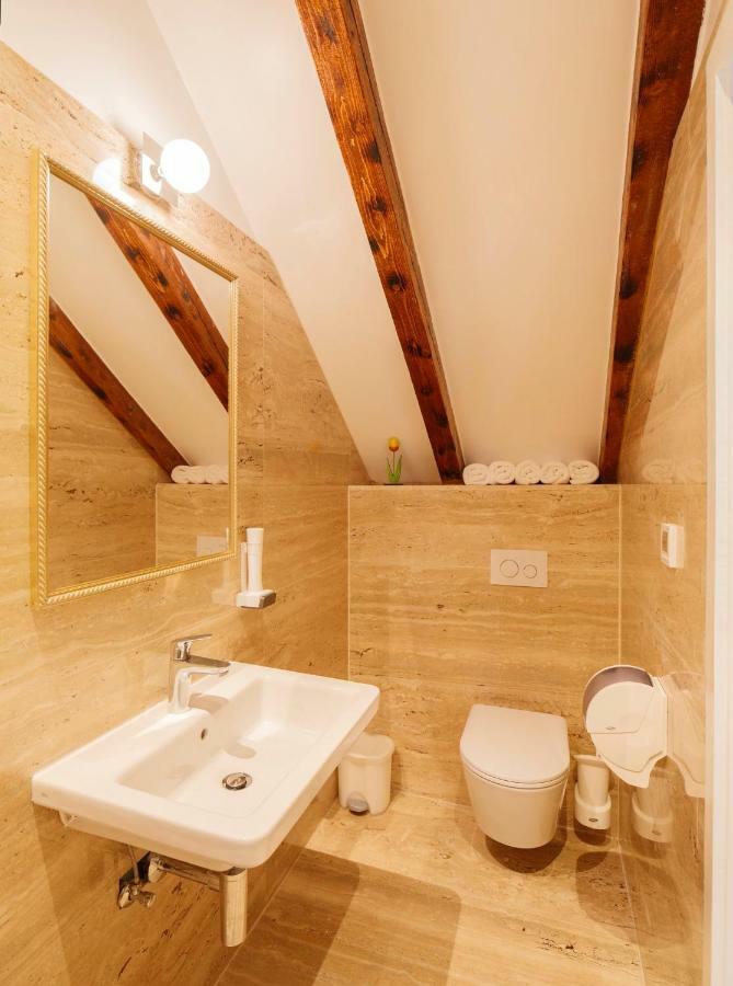 Stone House Luxury Rooms سبليت المظهر الخارجي الصورة